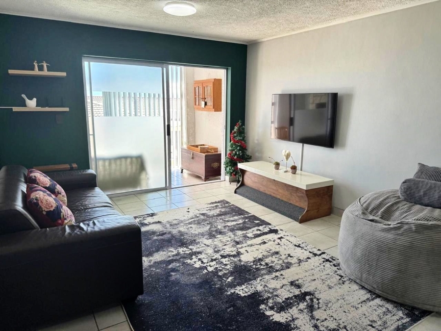 2 Bedroom Property for Sale in Hartenbos Heuwels Western Cape